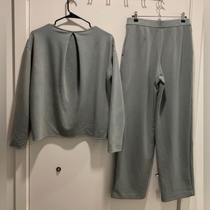 Uniqlo khaki sweatsuit set